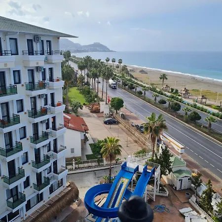 فندق Sun Fire 4*